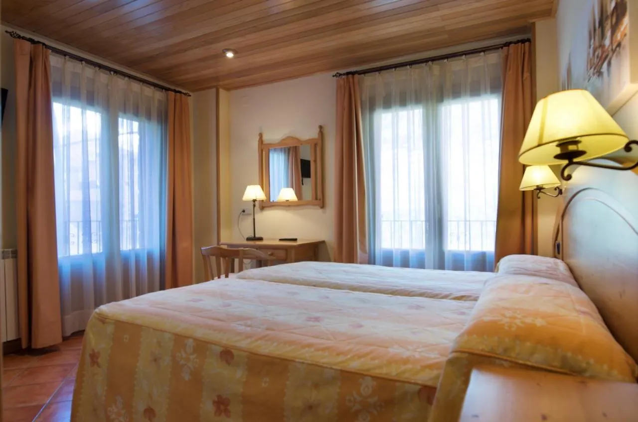 Hotel Pey Bohi